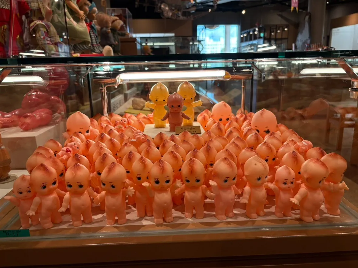 わらべ館を探検！大量のキューピーにびっくり！？